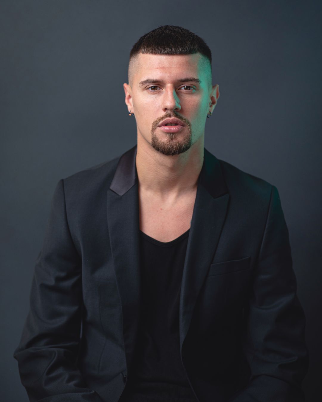 Cris · Conversacional Premium